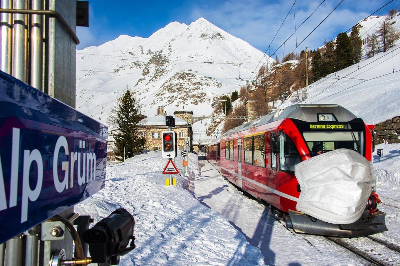 Hotel Bed & Rooms , Corte Rossa -1 Min Walk To Bernina Express ティラーノ エクステリア 写真